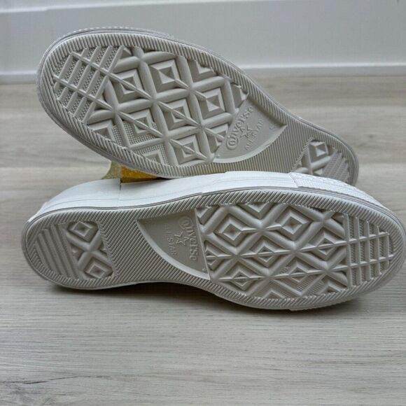 Converse Chuck 70 Plus Glitter High Top Sneaker Shoes Womens 7.5 Gold A08176C - Picture 8 of 8